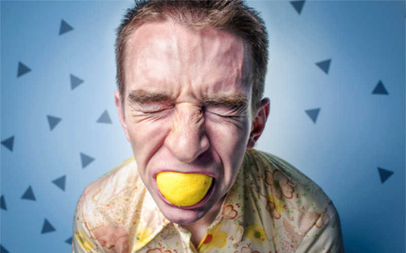 aimglobal-eating-lemon